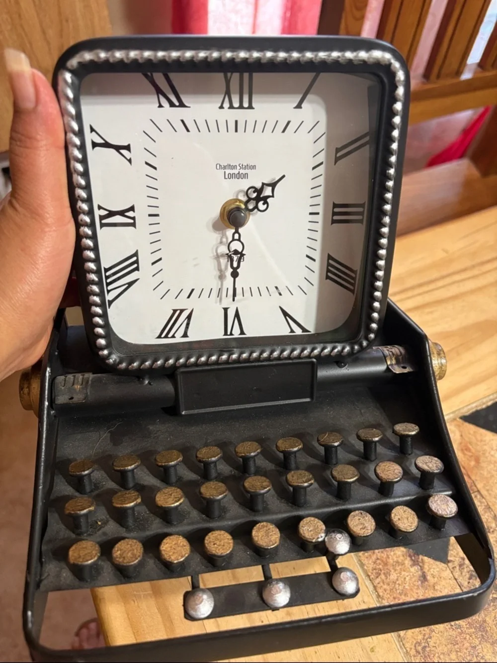 Black Vintage metal Typewriter Clock